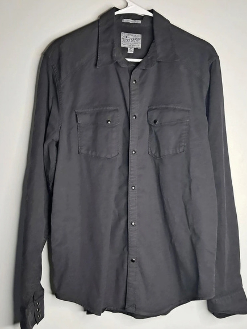 Lucky Brand Satuday Stretch Classic Fit shirt Men's Pearl Snaps Size Medium